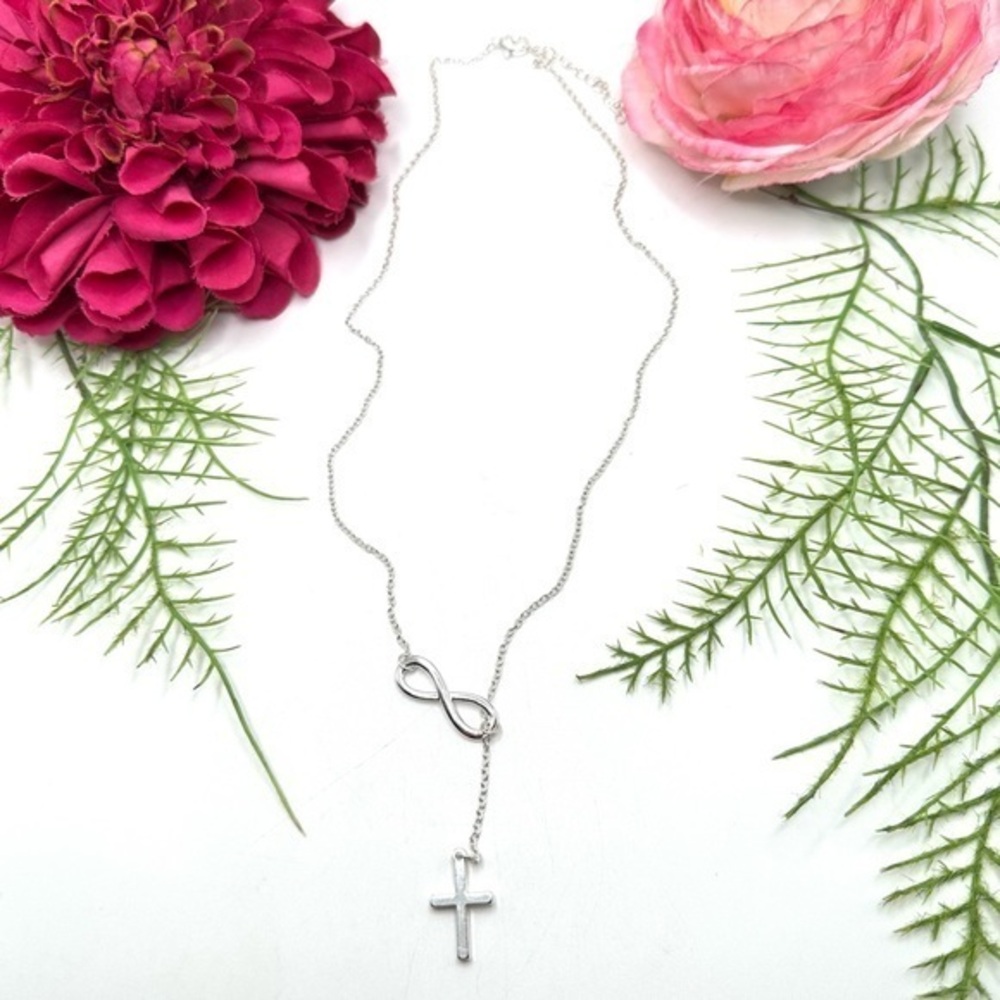 NEW⚜️Infinity Cross Charm Chain Necklace